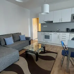 Lizi Debrecen