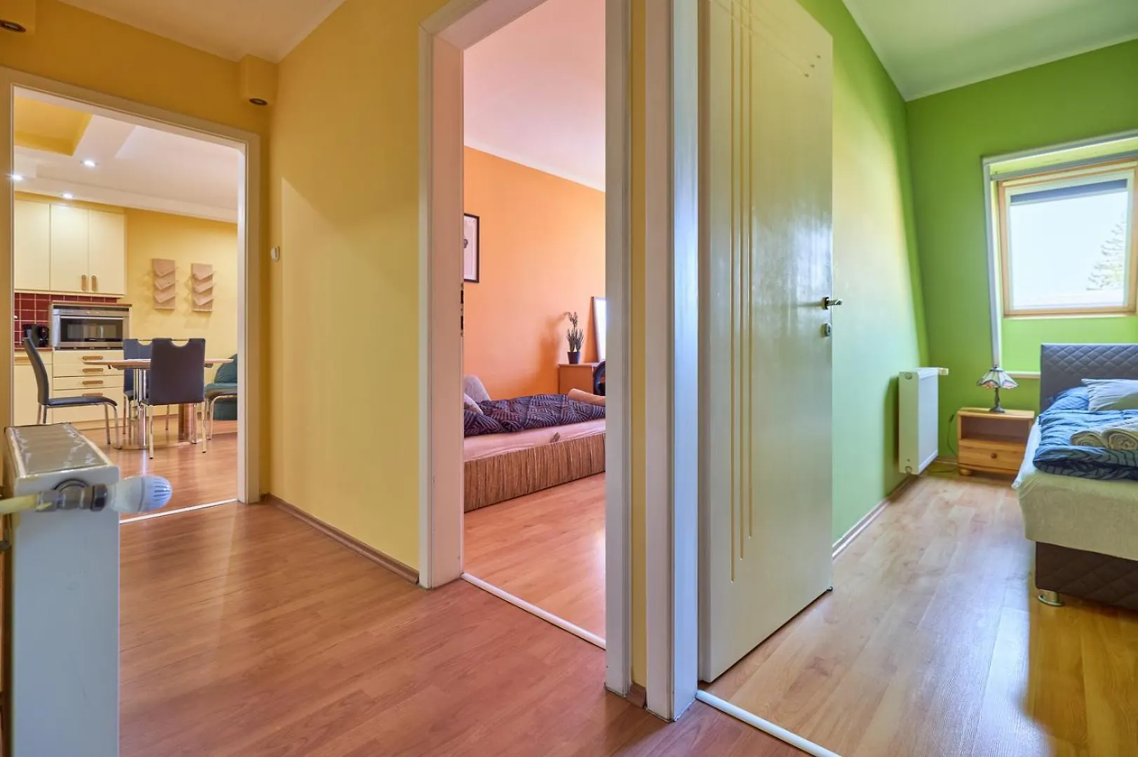 Rainbow Apartman Virag Utca Debreţin Ungaria